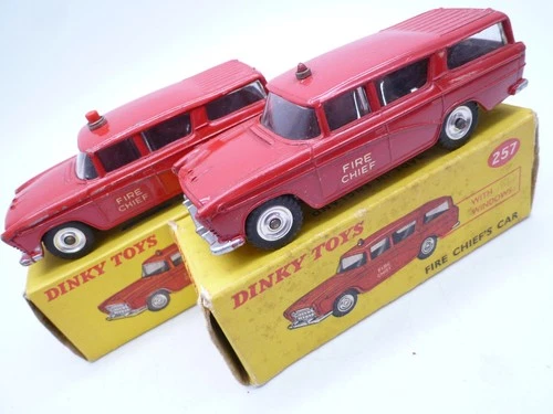 VINTAGE DINKY TOYS 257 NASH RAMBLER FIRE CHIEF CAR PAIR IN ORIGINAL BOXES 1960