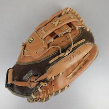 Vintage Mizuno MZ1395 Professional Model Softball Glove Right Hand Throw Adult
