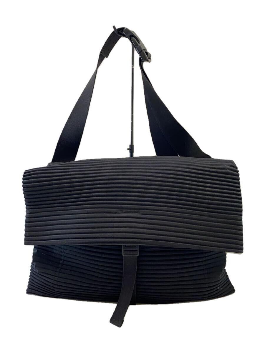 Issey Miyake Homme Plisse Pleats Flat Messenger Bag Black | eBay Issey Miyake Homme Plisse Pleats Flat Messenger Bag Black | eBay