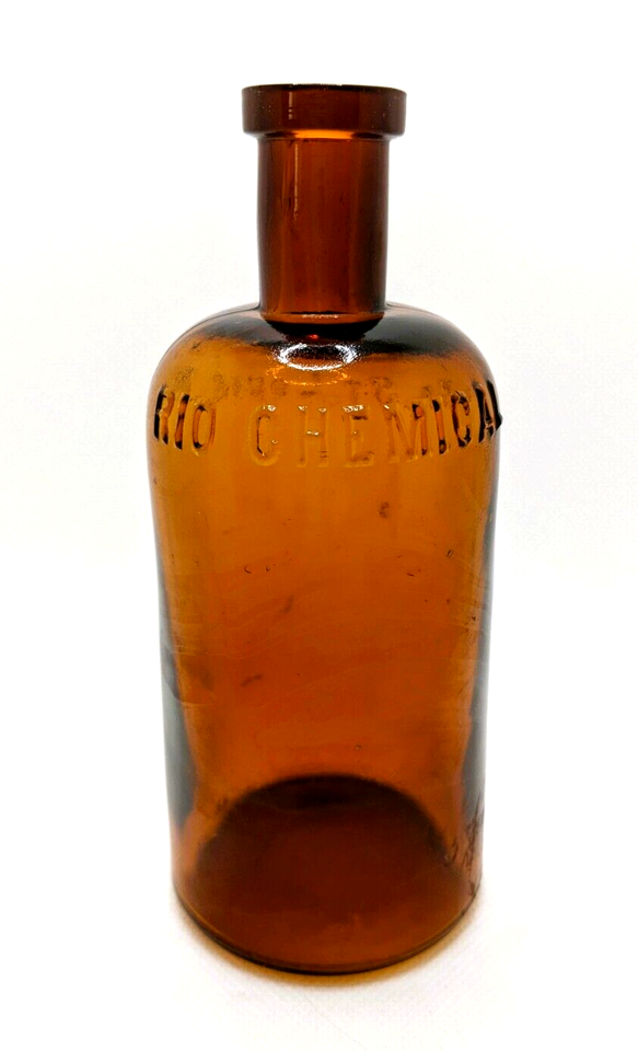 1890s1900s Rio Chemical Apothecary Bottle St Louis MO embossed Quack