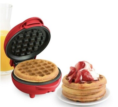 Nostalgia MyMini Waffle Maker 5'' Non-Stick Cooking Surface. NEW Factory Sealed