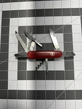 Victorinox Vintage Mountaineer Pocket Knife Swiss Army Multi-Tool SAK - 5575