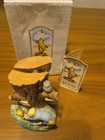MCF Midwest Of Cannon Falls Hinged Diorama Pooh Stuck Rabbits Tree Trunk House — photo 1