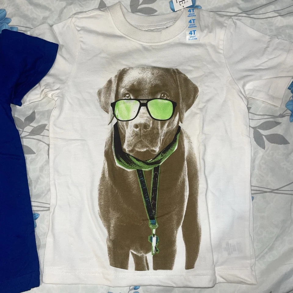 Paquete de 6 piezas nuevo con etiquetas: camisetas y sandalias gráficas para niños y niños Foto 3 de 4