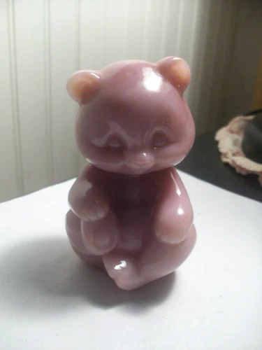 Vintage Fenton dark pink rosalene solid sitting bear figurine glossy EXCELLENT