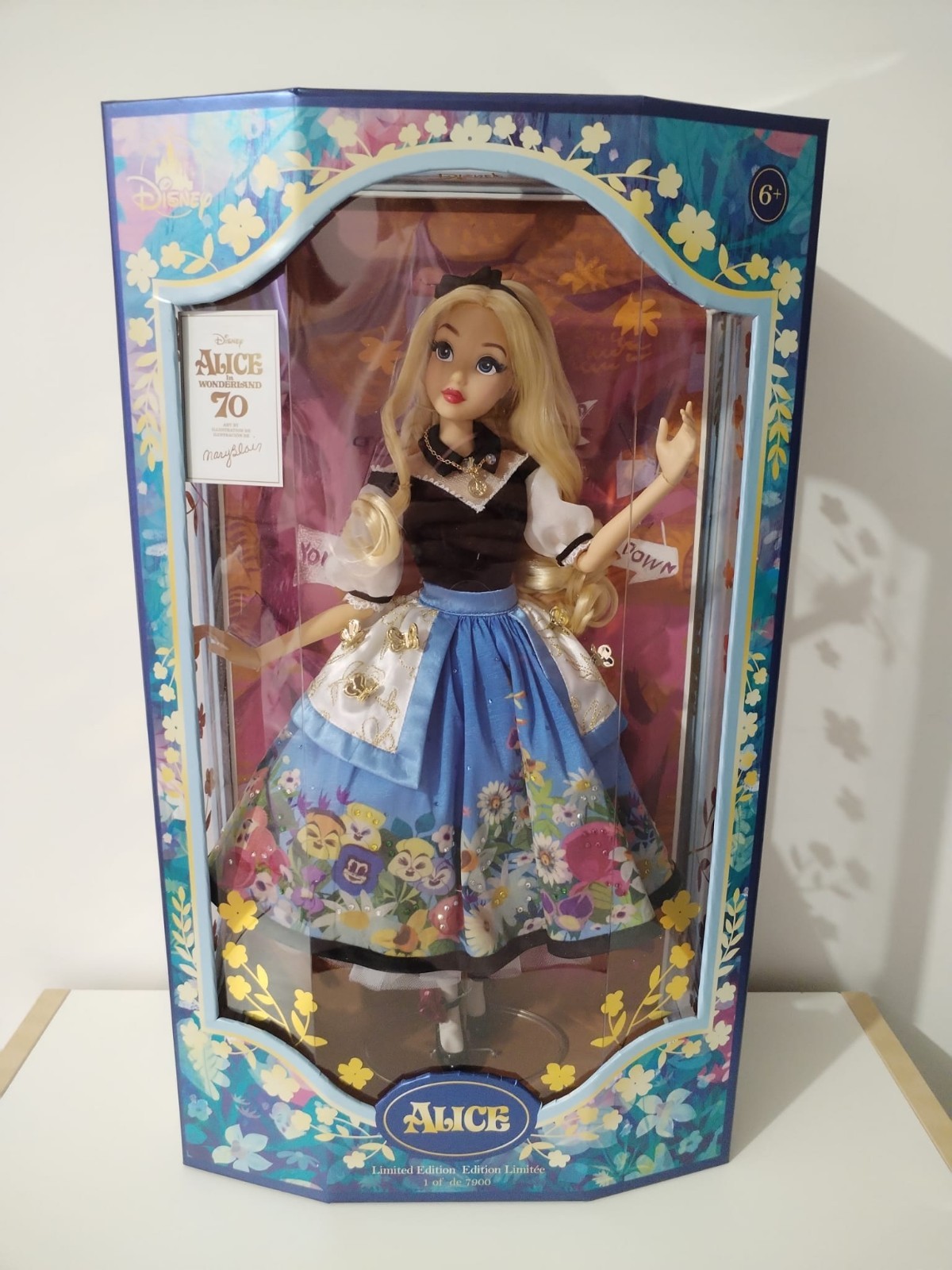 Poupée Alice au Pays des Merveilles Disney de collection en édition limitée 30 cm