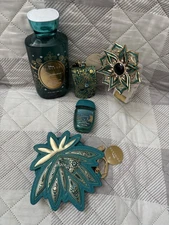 Disney  Princess jasmine Bath And Body Works Coin Purse & Wallflower plugin More