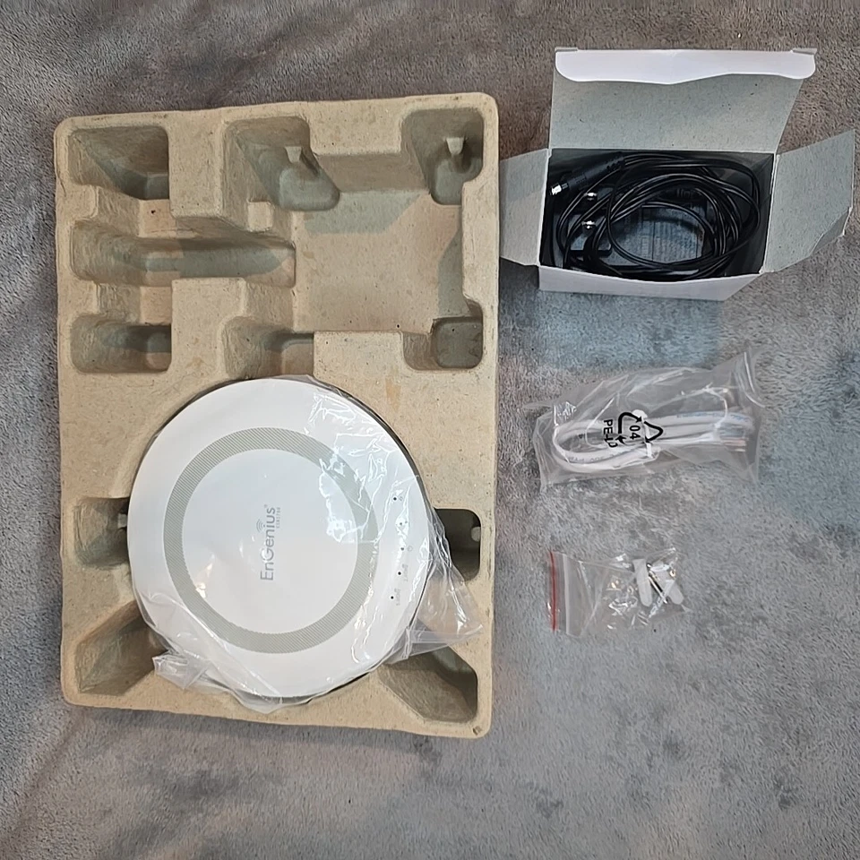 EnGenius ESR1750 Dual Band Wireless AC1750 Cloud Gigabit Router - Image 3 of 4