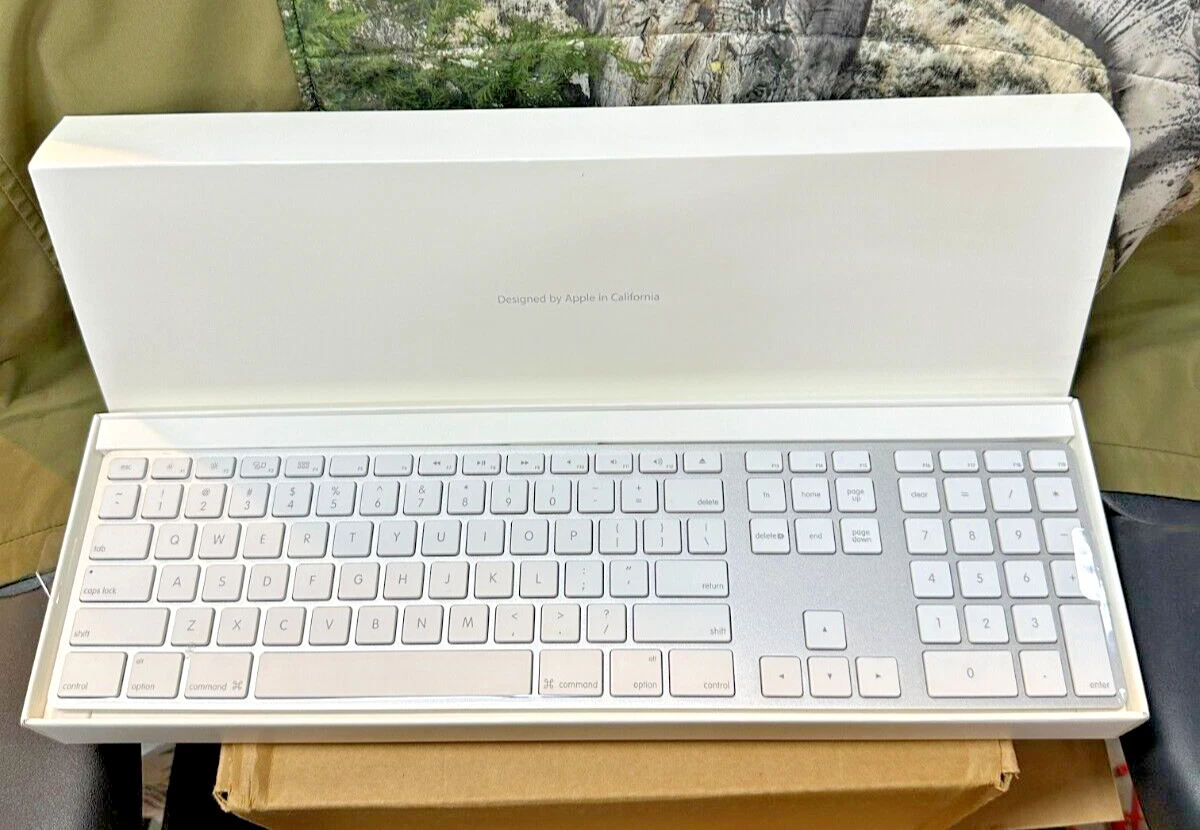 Apple Wired Computer Keyboard & Mouse Bundles for sale | eBay