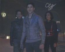 Cameron Cuffe Krypton  Autographed Signed 8x10 Photo COA B303
