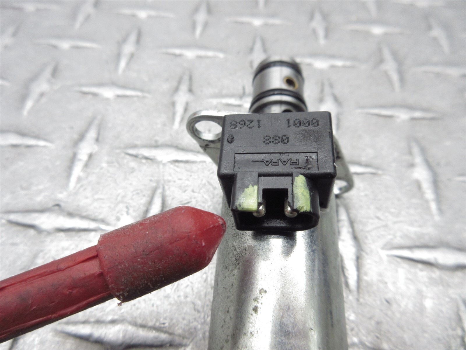 2008 Ferrari F430 Spider Roof Top Solenoid Control Regulator Valve Assembly