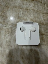 Apple EarPods with Lightning Connector In Ear Canal Headset - White