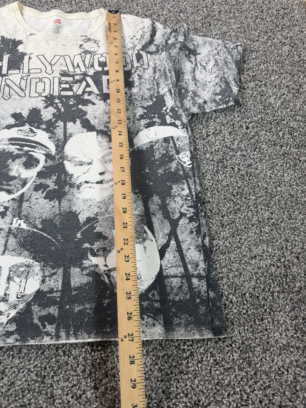 Vintage Y2K Hollywood Undead Band T Shirt Men’s Size Large White image 8