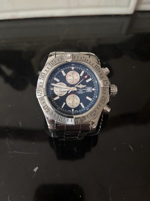 Breitling Avenger A13370