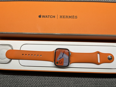 Apple Watch Hermes Series 7, 41mm, Stainless Steel (GPS Apple Watch Hermes Series 7, 41mm, Stainless Steel (GPS