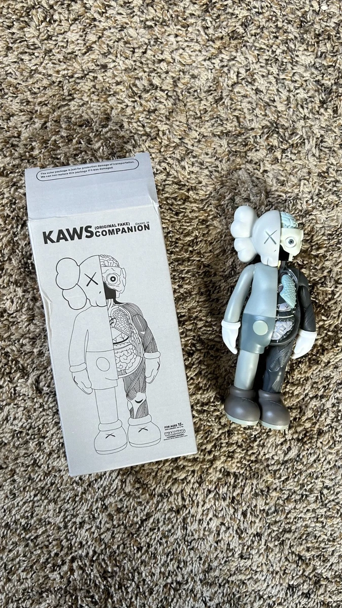 kaws Vinyl 2018 Year Manufactured Designer & Urban Vinyl Action