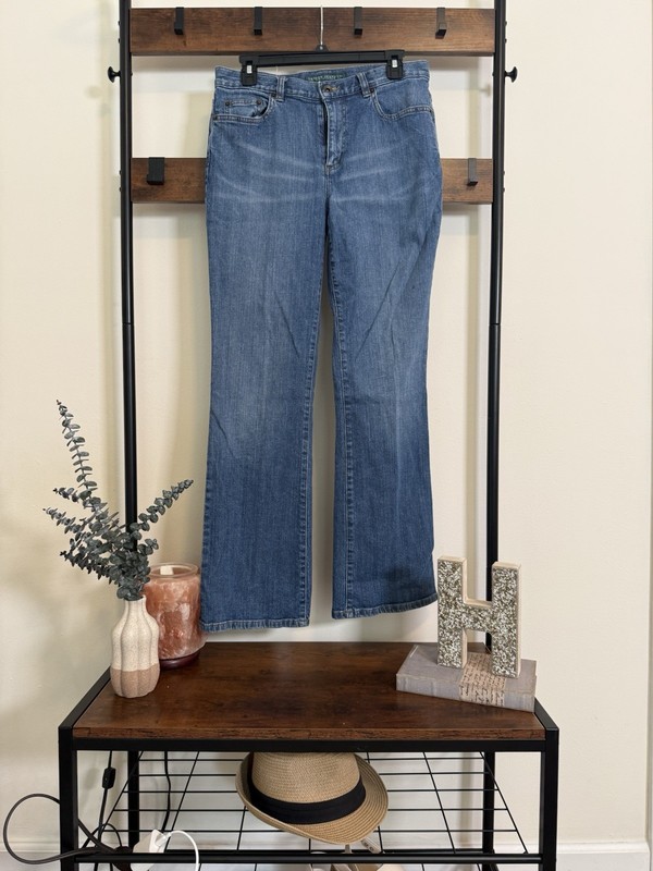 Lauren Jeans Co. Ralph Lauren Bootcut Medium Wash Blue Denim Jeans Women’s 8