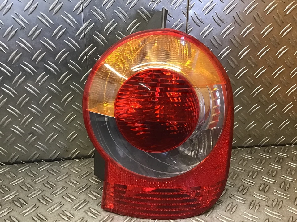 Rettangolo Luce Posteriore Destro Renault Modus - Grand Modus (P) 1.6 16V - Immagine 4 di 4