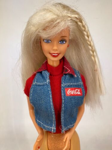 Vintage Barbie 1997 - Coca-Cola Picnic - TLC / Flawed - Photo 1 sur 8