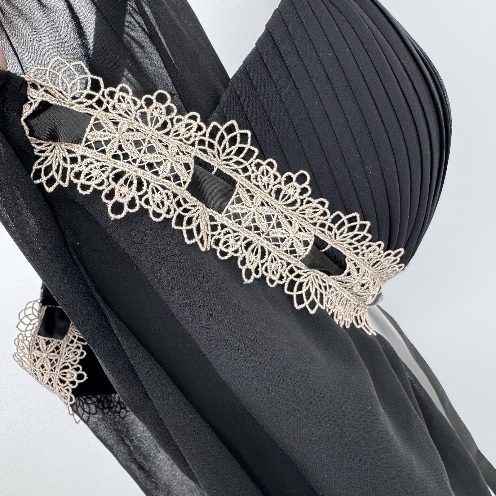 Linea Donatella Size XL Babydoll Chemise Bra Lingerie Black Sheer Pleated Cups