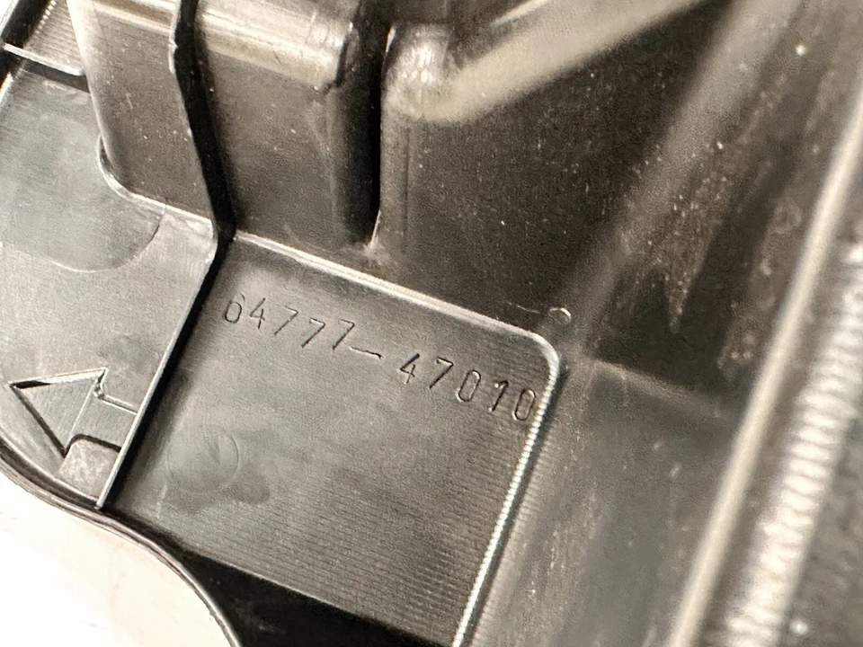 Toyota Prius 2004-2009 neumático de repuesto tijera gato estuche 64777-47010 OEM Foto 4 de 4