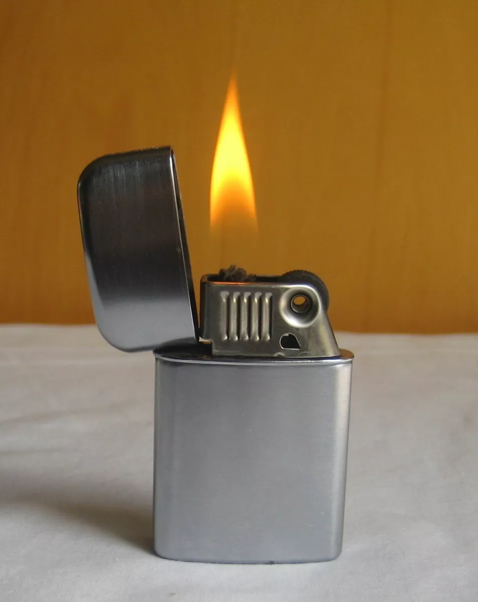 VINTAGE WORKING RONSON SUPER WINDLITE SILVER LIGHTER WORKING