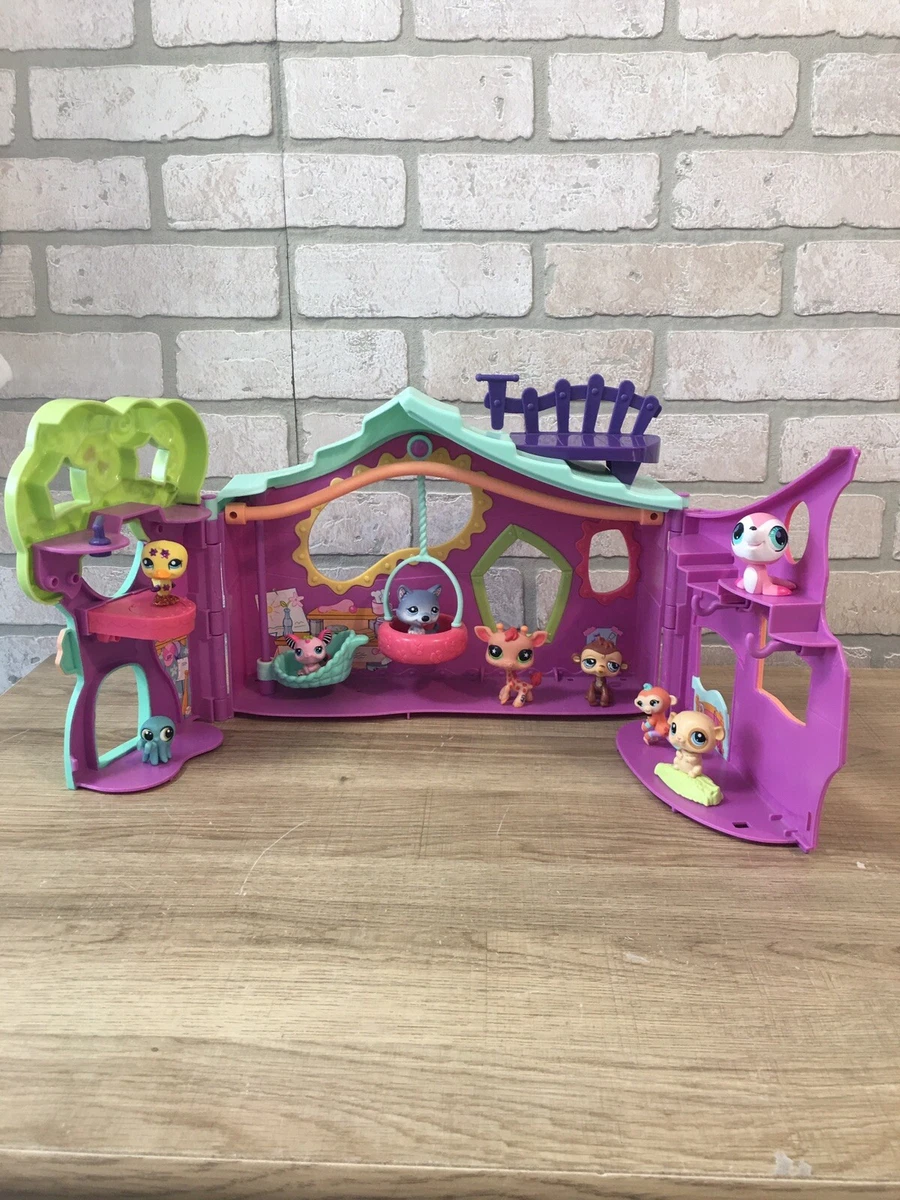 Toys, Lps House