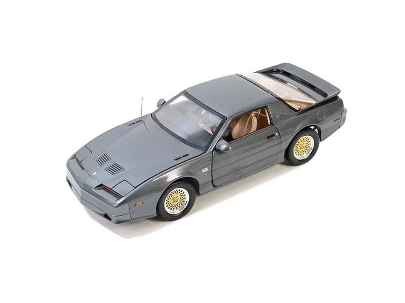 Preços baixos em Greenlight Pontiac 1:18 Escala Carros, caminhões