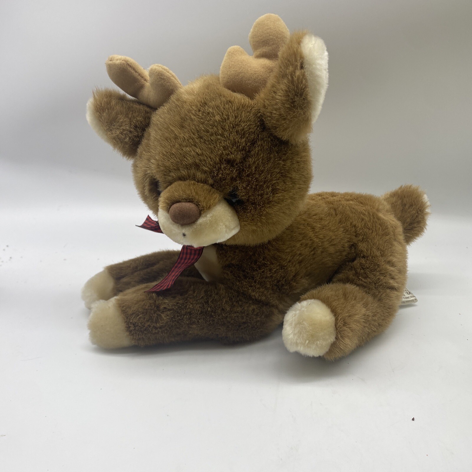 LYING FAWN 1991 AMERICA WEGO FIESTA CHRISTMAS REINDEER STUFFED ANIMAL PLUSH TOY