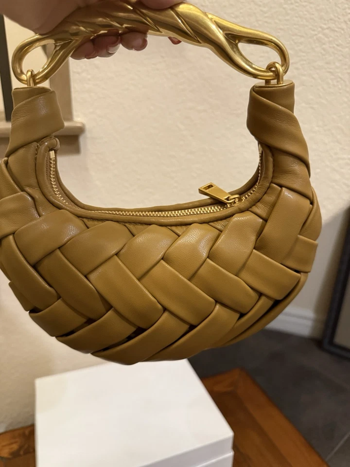 JW PEI Orla 编织手提包棕色素食皮革金色手柄全新无标签-Chic 豪华外观 — 第 2/4 张图片