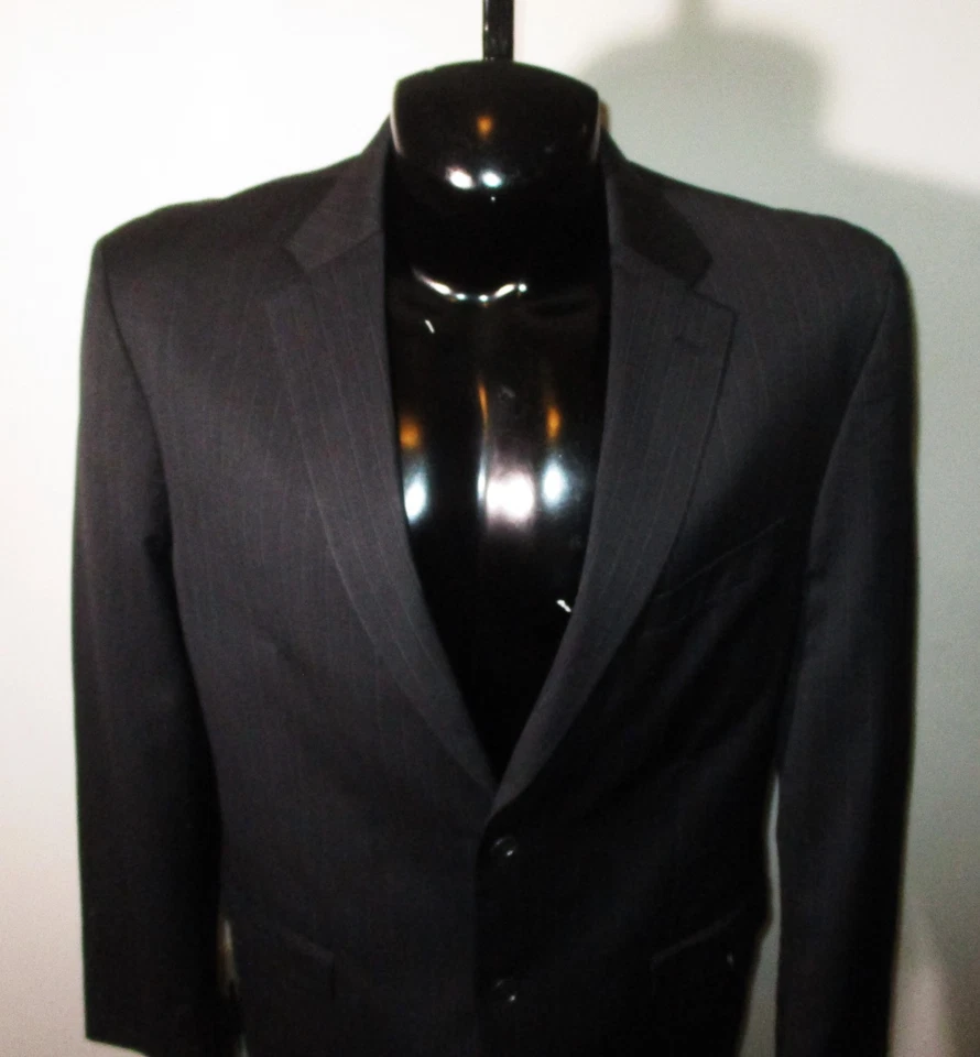 Костюм мужской JONES NEW YORK темно-серый 100% шерсть 2 шт. размер 44 длина, 35X32 - Изображение 3 из 4