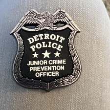 Detroit Police Junior Crime Prevention Officer Kids Badge Toy Vintage Obsolete
