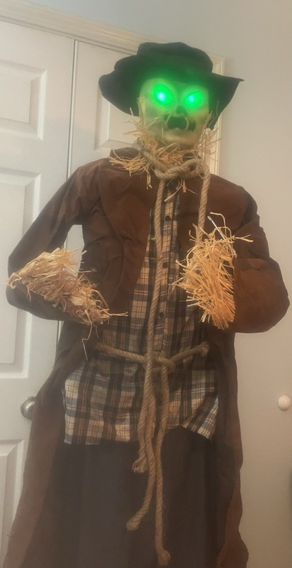 Grandin Road Silas the Animated Scarecrow retired Halloween Animatronic HTF