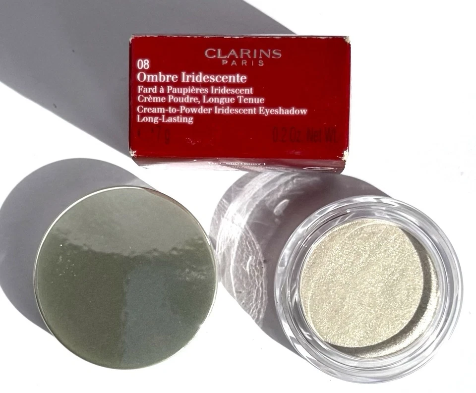 Clarins Ombre Iridescente Cream-to-Powder Iridescent Eyeshadow 09 Silver Rose 7g - Bild 3 von 4