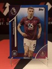 Maxime Esteve 147/150 Burnley Topps Premier League 2026 Blue Numbered /150
