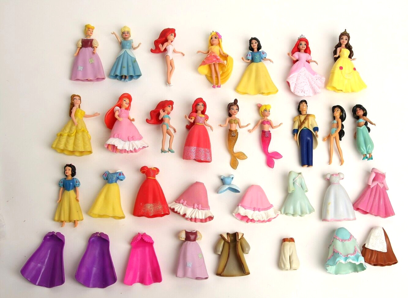 Vintage Disney Princess Polly Pocket Dolls Rubber Clothes 17 Dolls - Large Lot