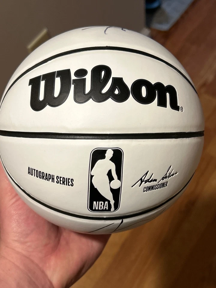 MINI Baloncesto Jayson Tatum/Jrue Holiday Autografiado Boston Celtics SIN CERTIFICADO DE AUTENTICIDAD Foto 3 de 3