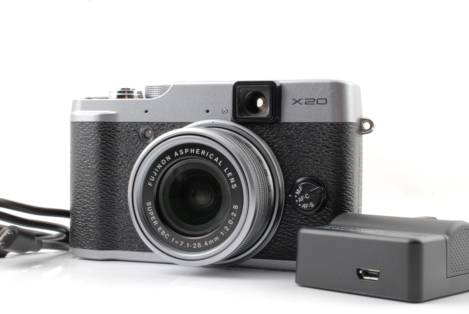 Near Mint Fujifilm X20 Silver 12MP Compact Digital Camera Japan Import