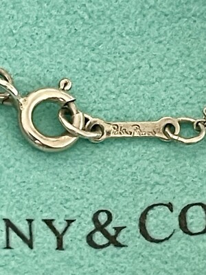 Tiffany & Co. Paloma Picasso ハートネックレス Paloma Picasso®:Loving Heart Pendant | Tiffany & Co. US