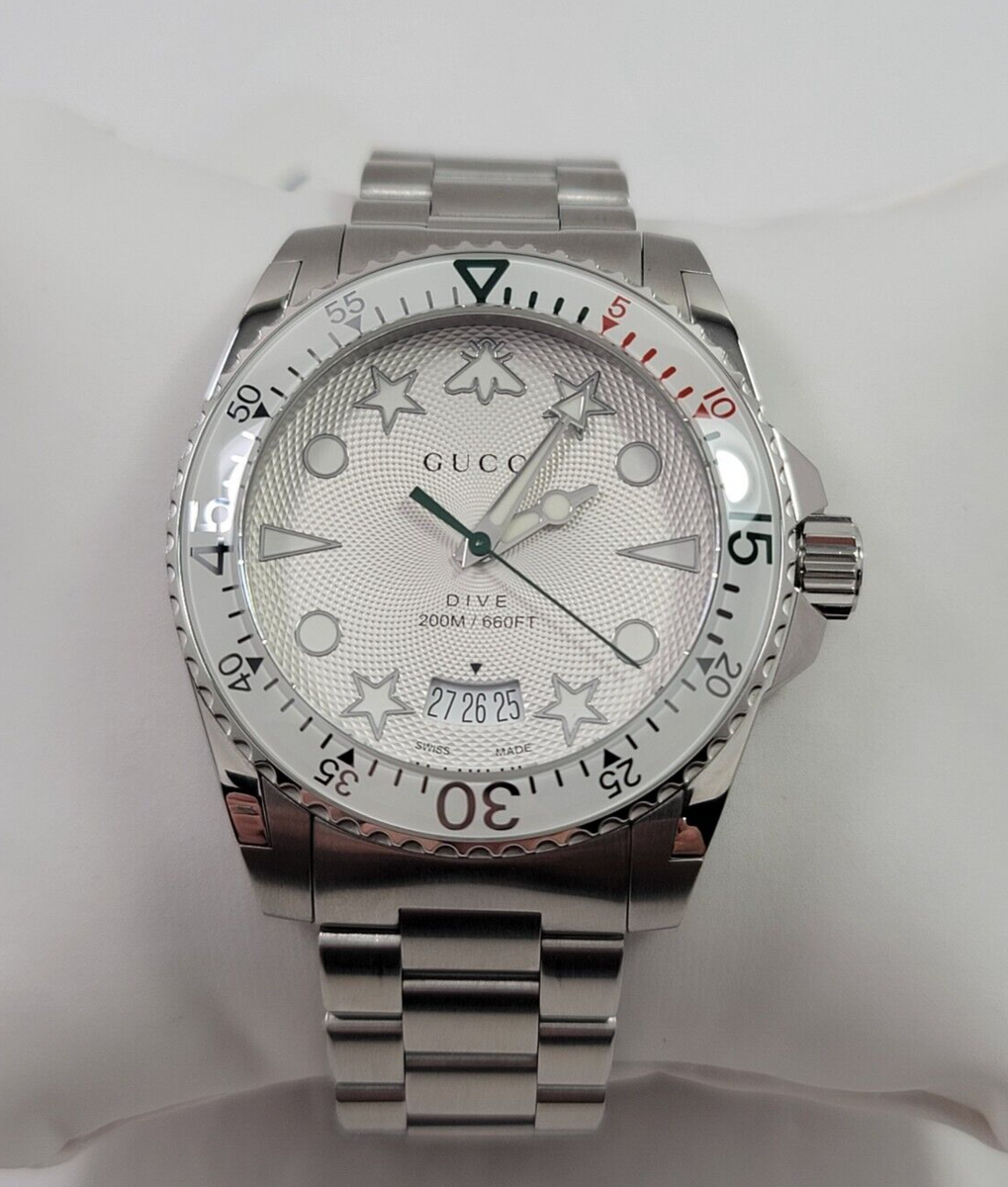 Gucci Dive SWISS Quartz Silver Dial Stainless Steel Men's Watch