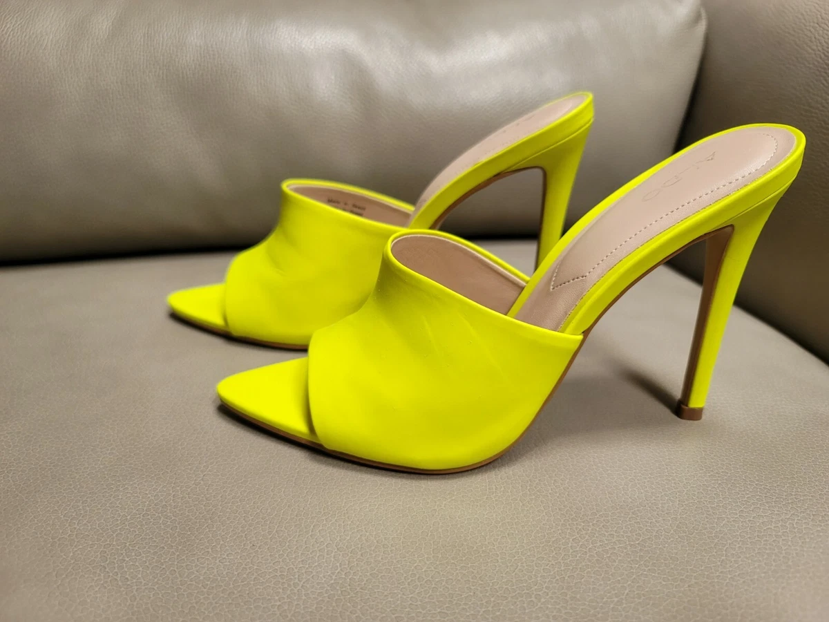 Sam Edelman Yaro Butter Yellow Block Heel Ankle Strap Open Toe Heeled  Sandals | eBay