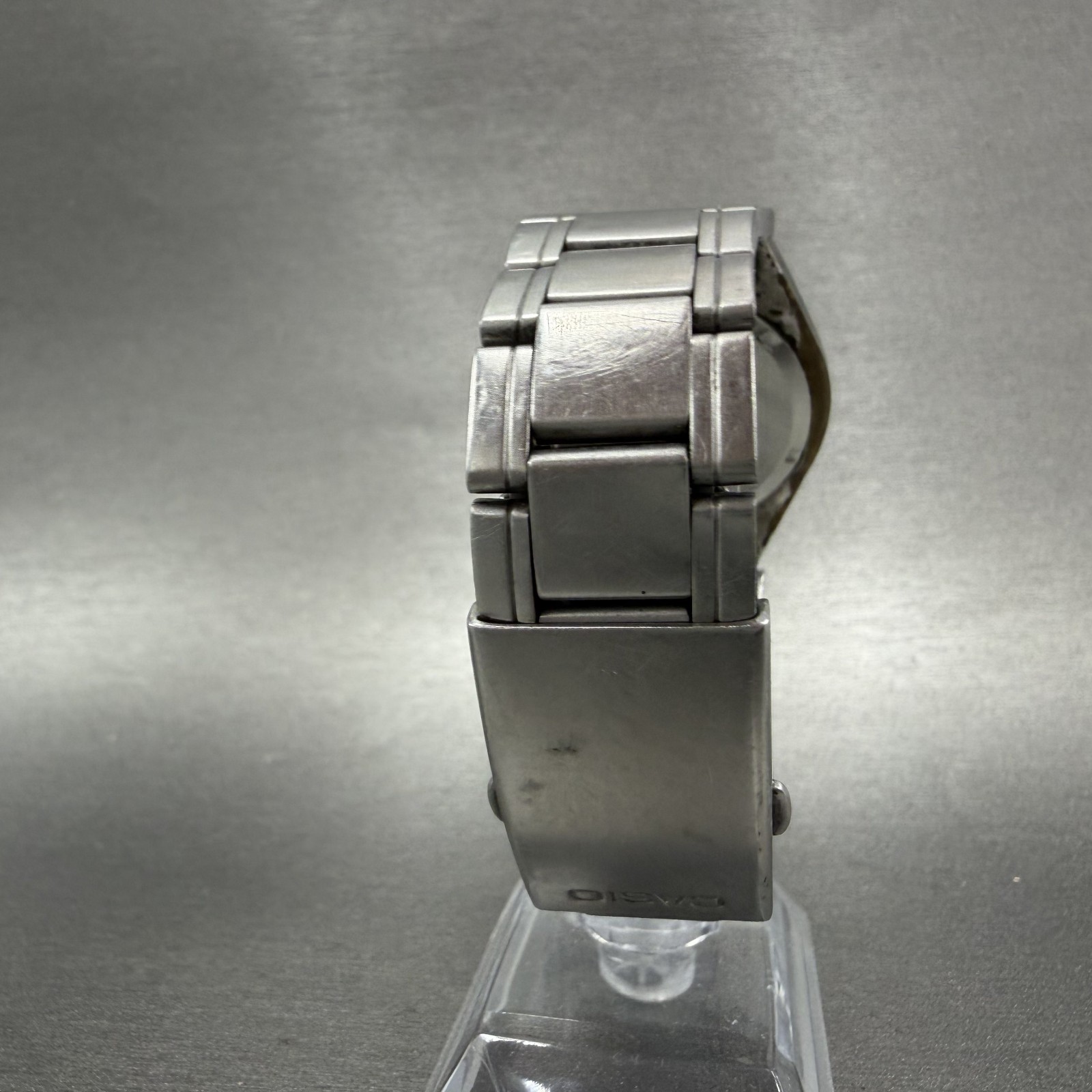 Armitron Pro All Sport Dive Watch Men 37mm Black Dial Two Tone Daydate New Batt