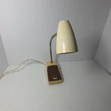 Wellington #712 MCM Tensor Like Cone Gooseneck Drafting Desk Lamp Light WORKS