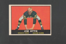 1961 Topps Football Card #182 Jim Otto-Oakland Raiders Near Mint Rookie Card. rookie card picture