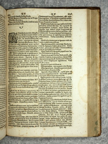 ESTIENNE CHARLES. DICTIONARIUM HISTORICUM, GEOGRAPHICUM, POETICUM. GENEVE. 1621. - Picture 11 of 12