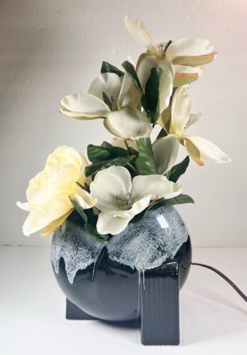 Vintage tropfglasiert schwarz Art Deco Herz/Blütenblattförmige Vase Pflanzlampe funktioniert!! - Bild 1 von 11
