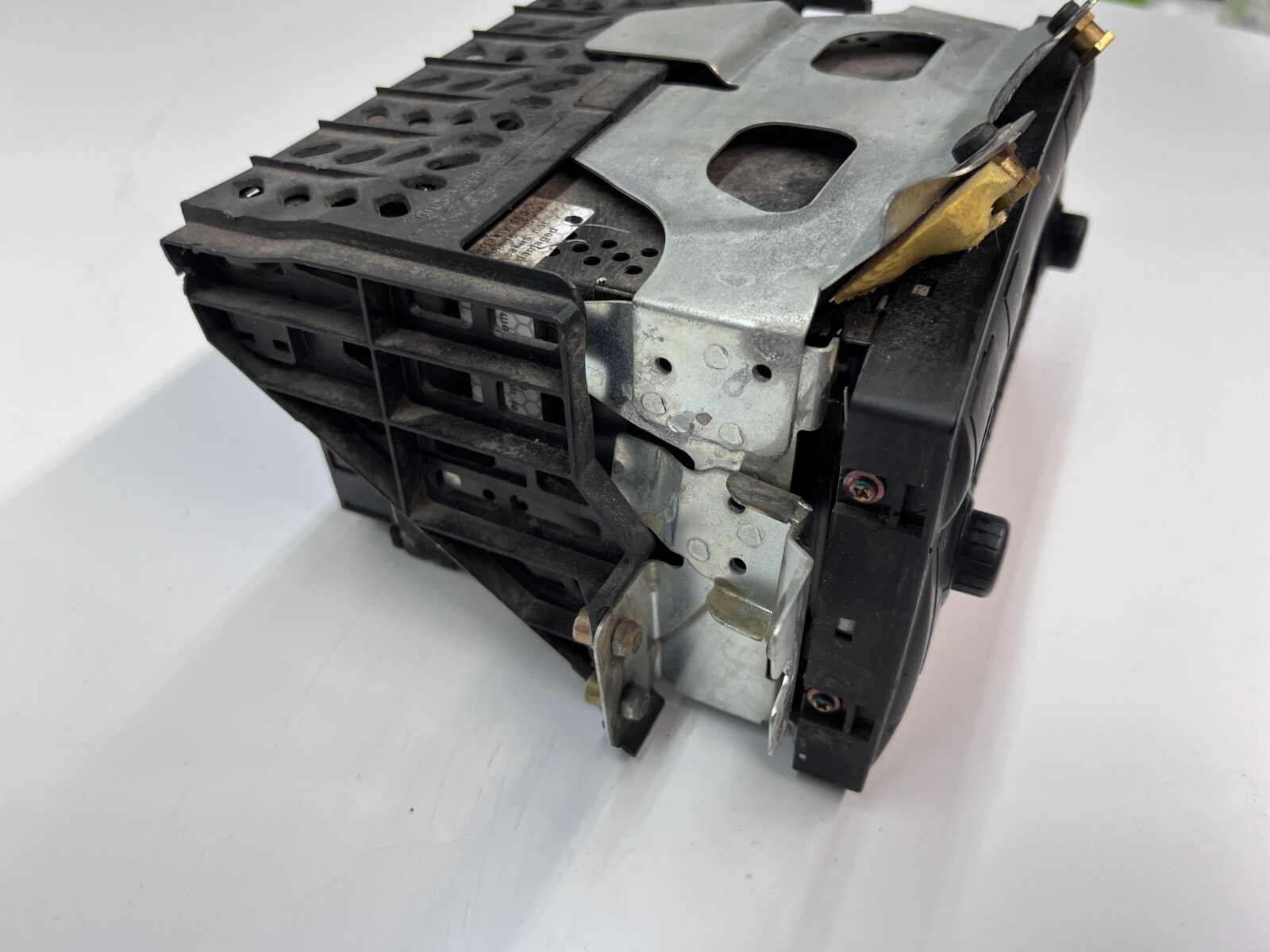 LAMBORGHINI GALLARDO RADIO STEREO CD CASSETTE PLAYER OEM 400035195
