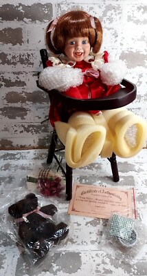 FAYZAH SPANOS YUM YUM WANT SOME PORCELAIN PRECIOUS HEIRLOOM DOLLS HIGHCHAIR 