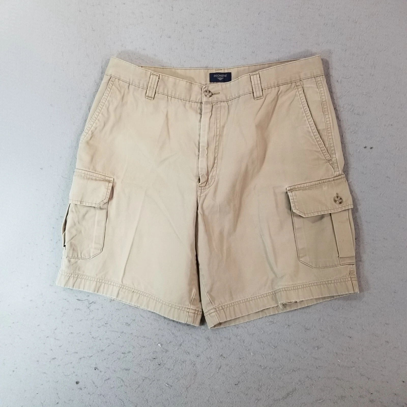 Dockers cargo hiking shorts men's 36 x 9 beige cotton outdoor