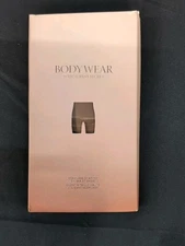 Victoria Secret Seamless Shaping Mid-Thigh Shorts Shapewear Medium Caramel 